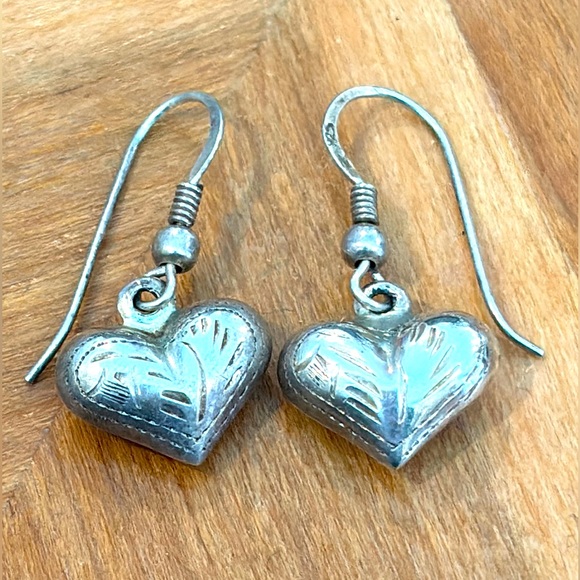 Jewelry - Vintage Sterling Silver 925  Puffy Heart Drop Dangle Earrings Etched Decor
